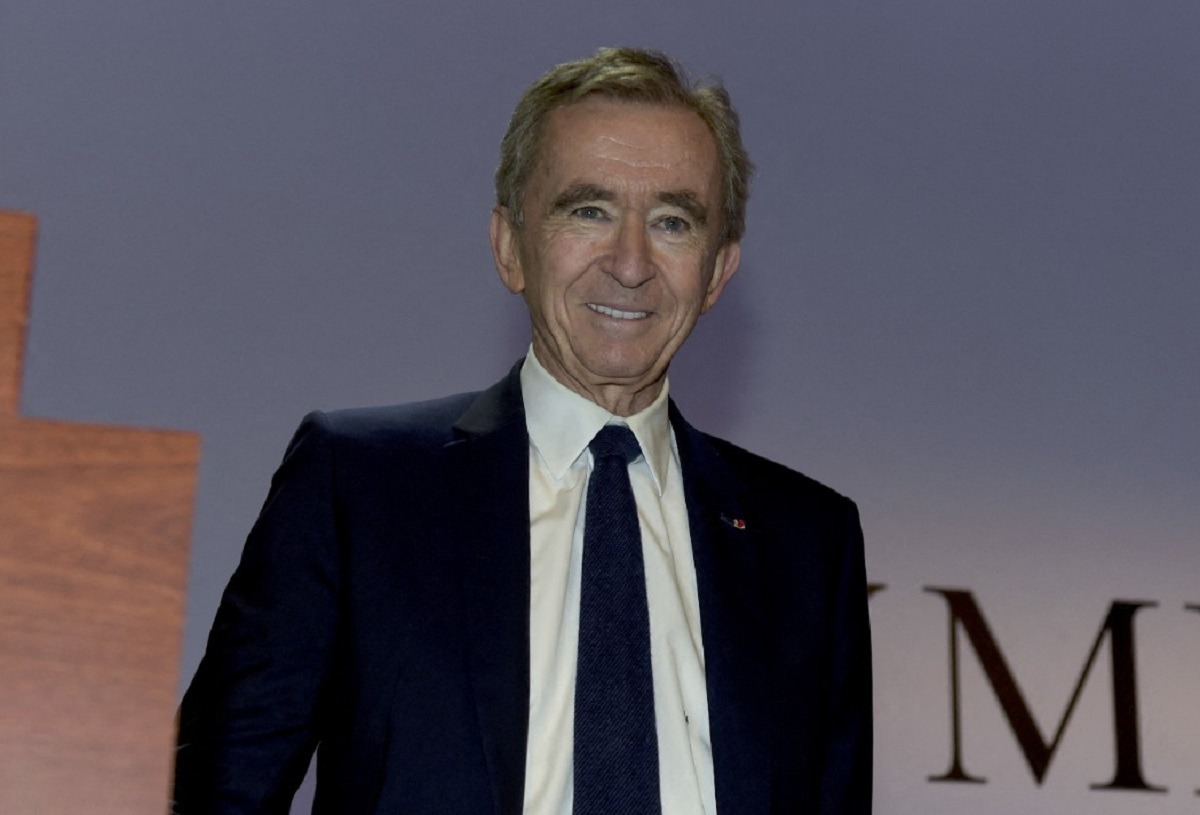 Bernard Arnault Overtakes Elon Musk To Becomes World S Richest Person