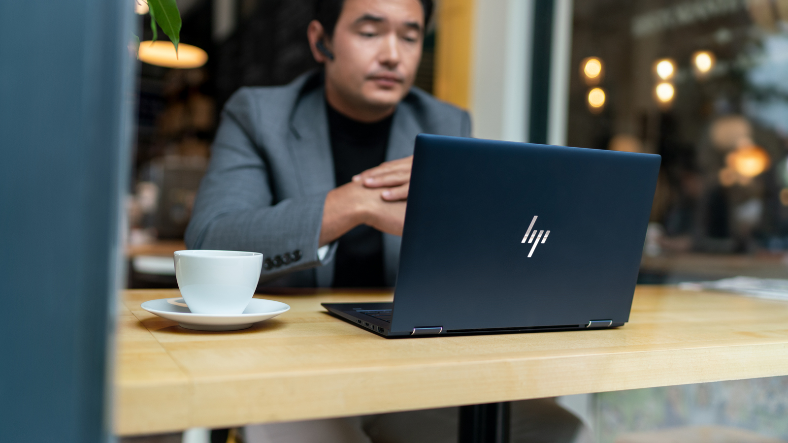 Introducing The Hp Elite Dragonfly Notebook Pc 6042