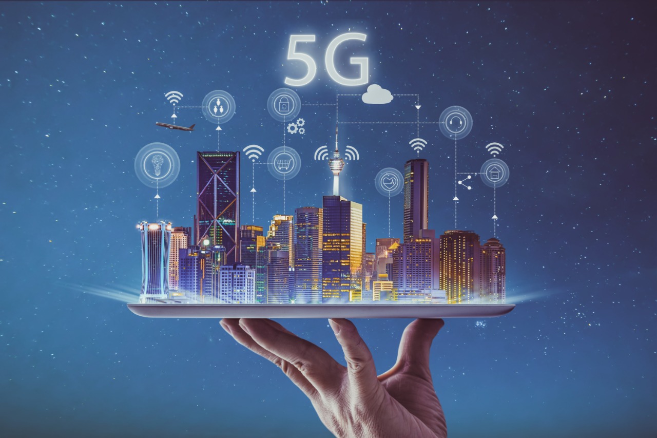 Ashok Bhola, General Manager of Gulf Business Machines (GBM): This Is How 5G Impacts Industries