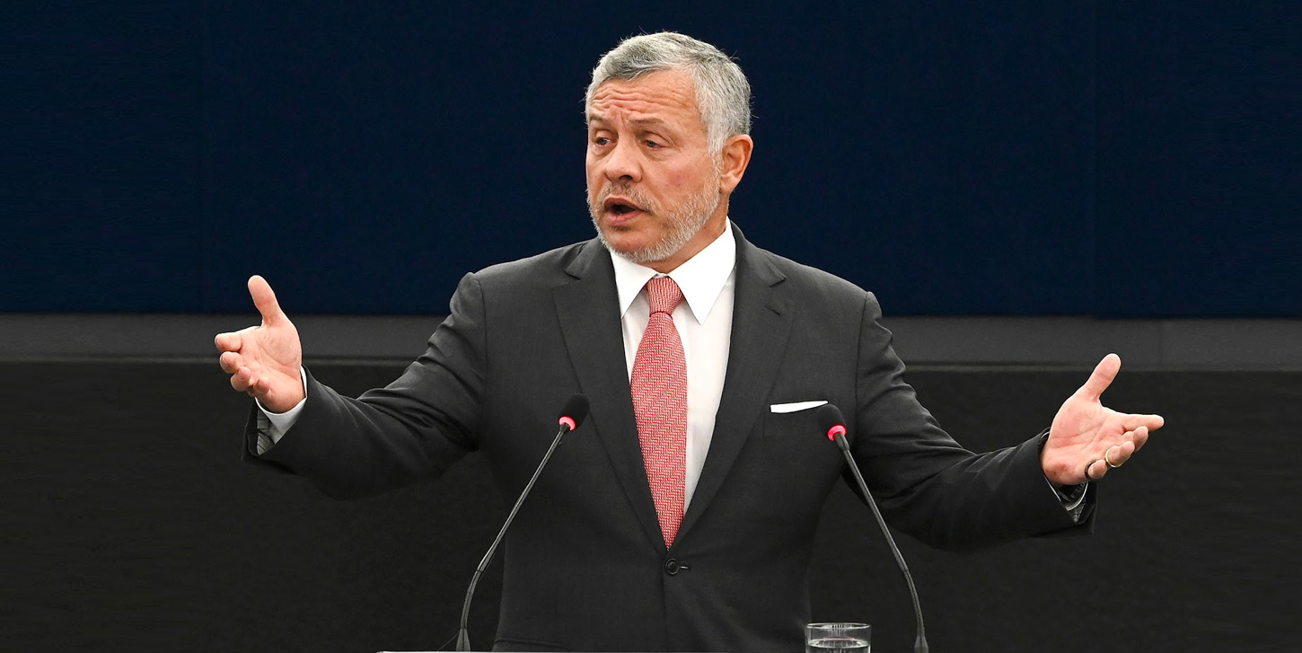 Distorted picture essay 08 image