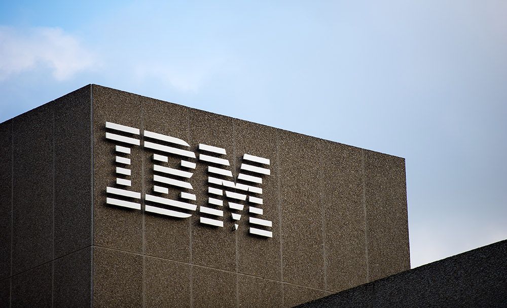 أرباح شركة IBM ترتفع 26% إلى 927 مليون دولار في الربع الأول