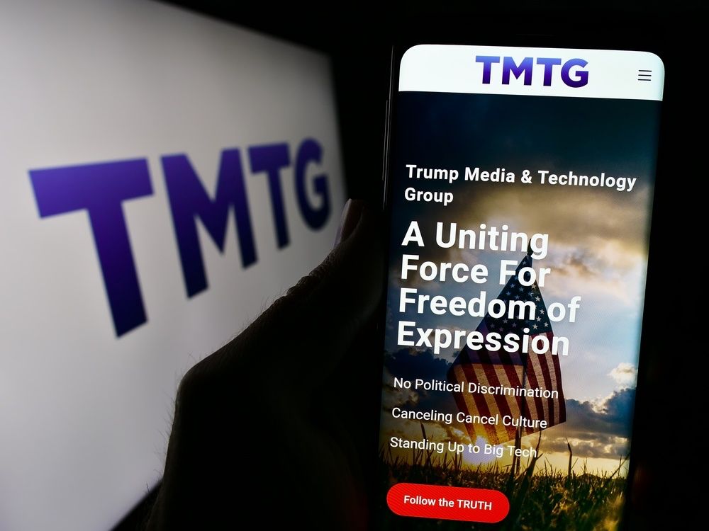 Trump Media Board Member Who Led SPAC Merger Sells Nearly All His Shares