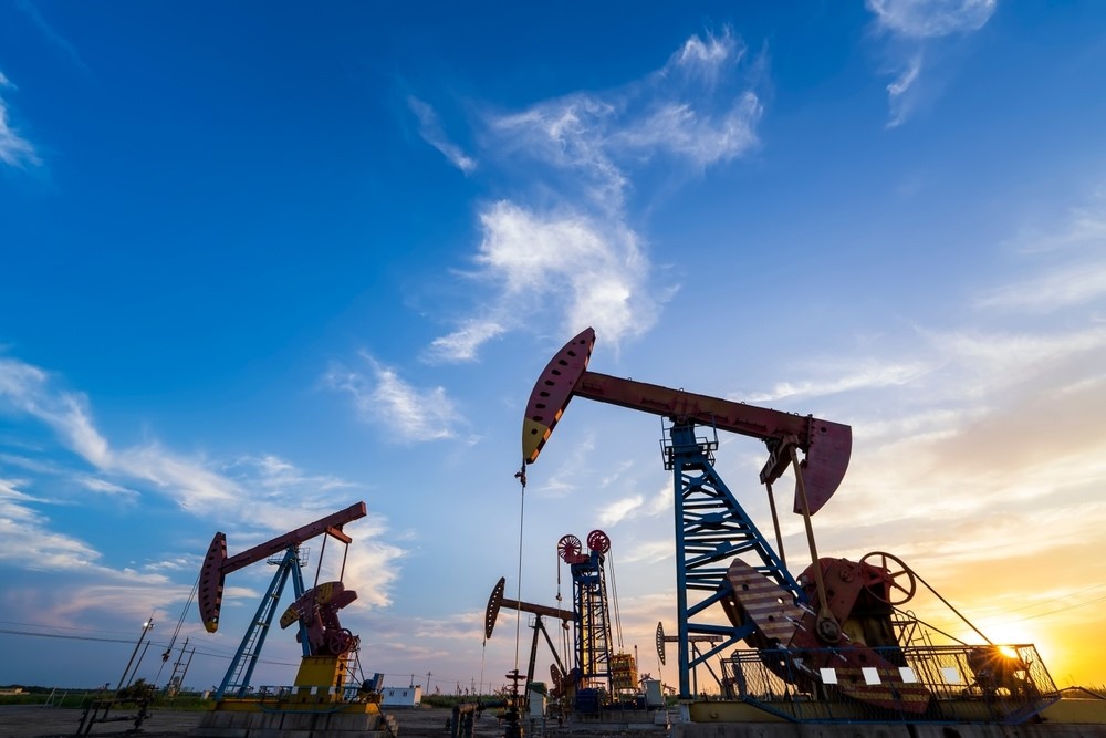 Oil Plunges 5% On Weak US Gasoline Demand, Russian Export Speculation