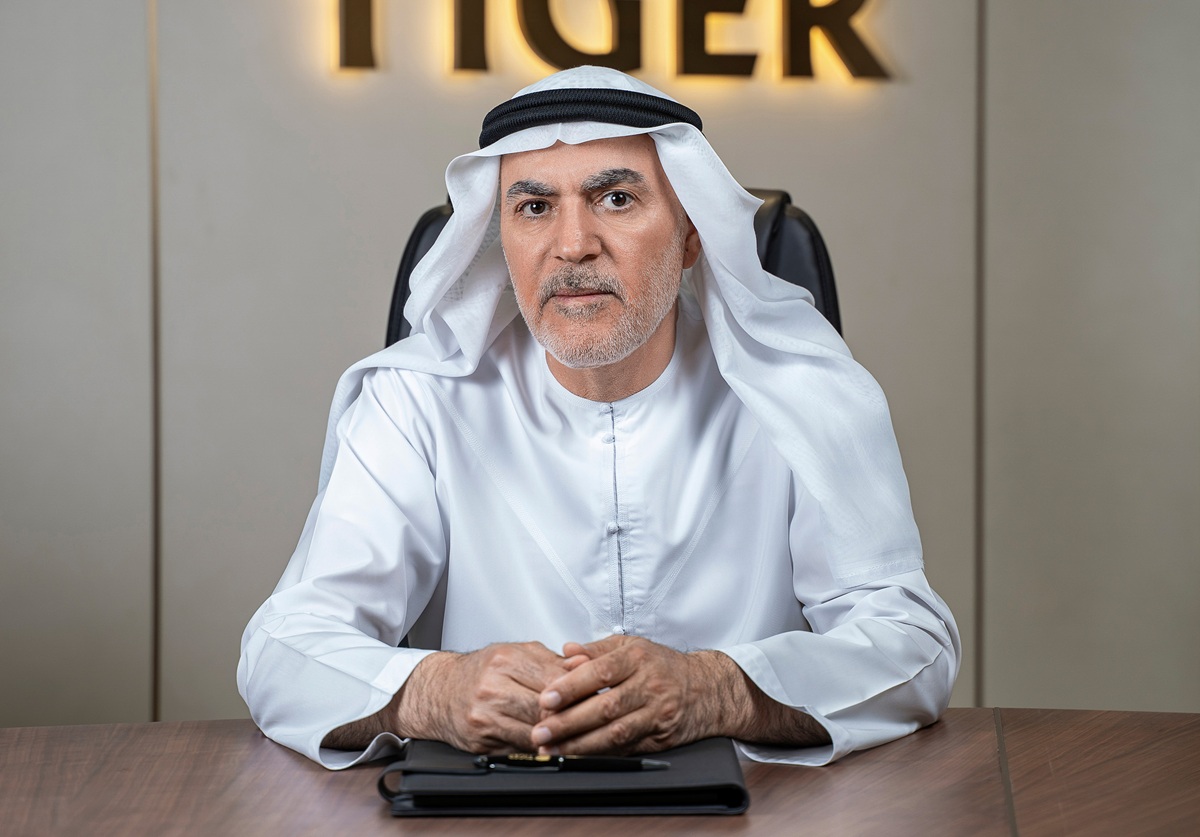 في حواره مع فوربس، يكشف الملياردير الإماراتي وليد محمد الزعبي، مؤسس ومالك "تايجر القابضة"، الذي تُقدّر ثروته بنحو 3.4 مليار دولار، كيف شيد ناطحات سحاب في مختلف أنحاء الشرق الأوسط، ووسّع أعماله لتشمل قطاعات الإنشاءات والعقارات والضيافة والهندسة والتعليم وإدارة المرافق والخدمات الصناعية، مستندًا إلى قراءة دقيقة لظروف السوق.. للمزيد 
