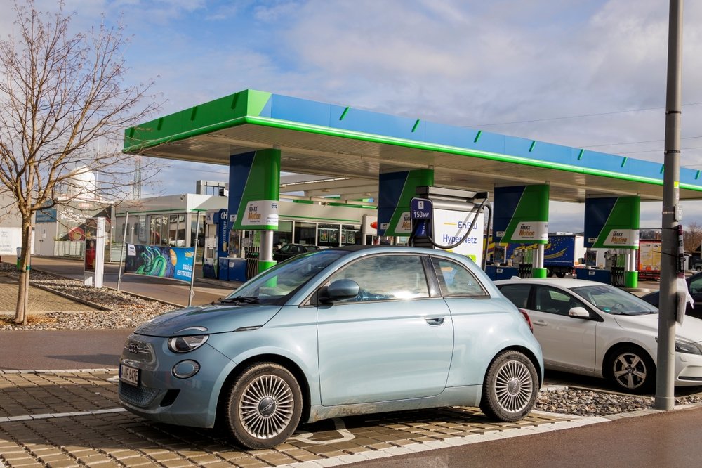 What Rising Oil Prices Mean For EV Adoption