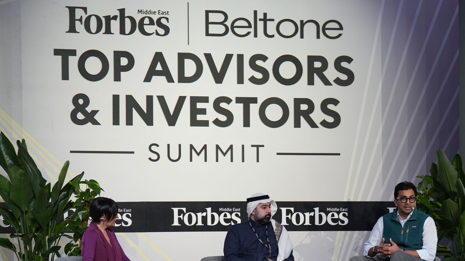 قمة فوربس الشرق الأوسط لكبار المستشارين والمستثمرين تستعرض آليات التمويل غير التقليدية في تمكين الشركات الصغيرة والمتوسطة من تحقيق النمو المستدام، من خلال زيادة السيولة وتوسيع الأعمال دون الاعتماد المفرط على القروض. للمزيد 