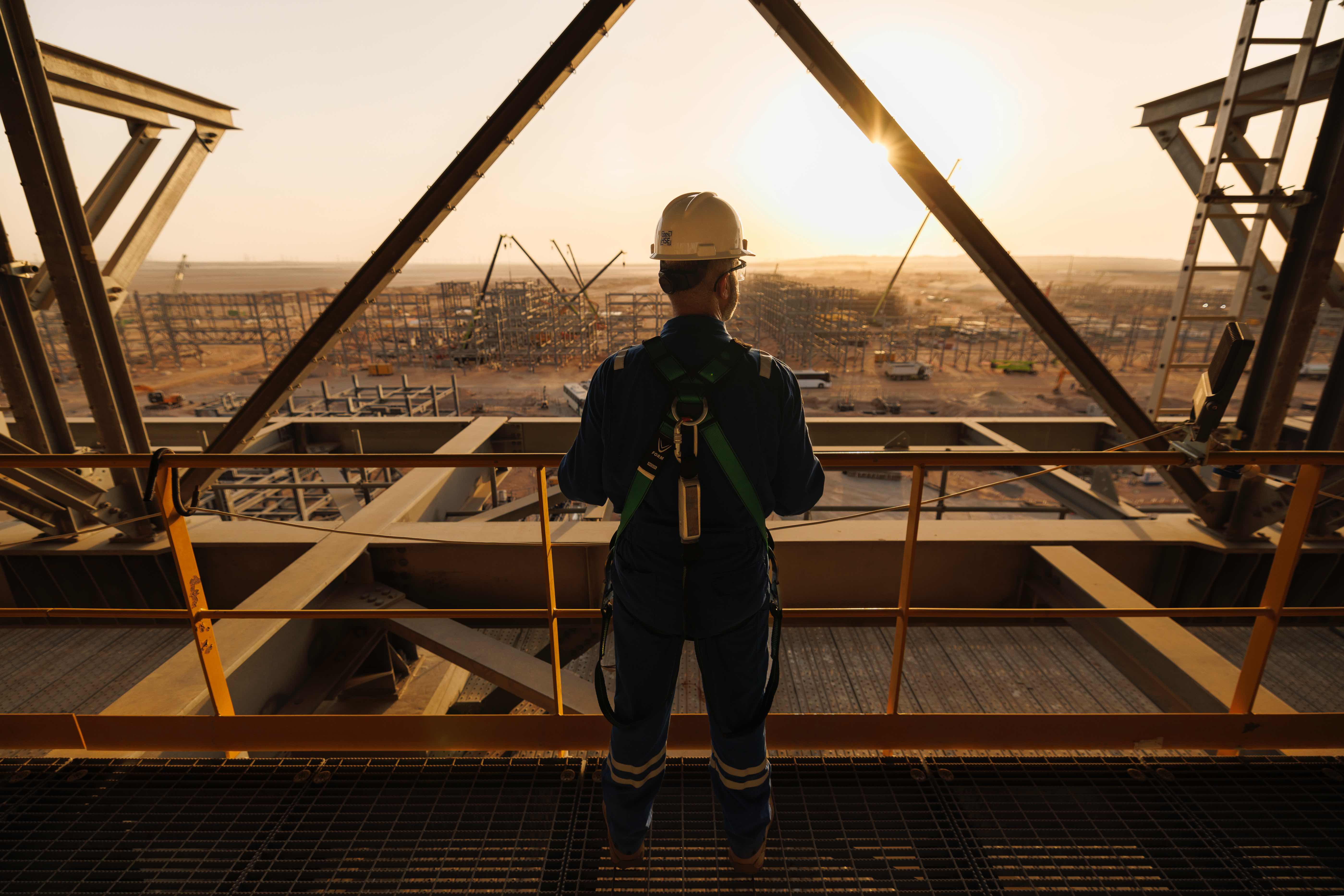 ADNOC Gas Posts $665M In Q2 Net Profit, Awards $8.2B In Rich Gas Contracts