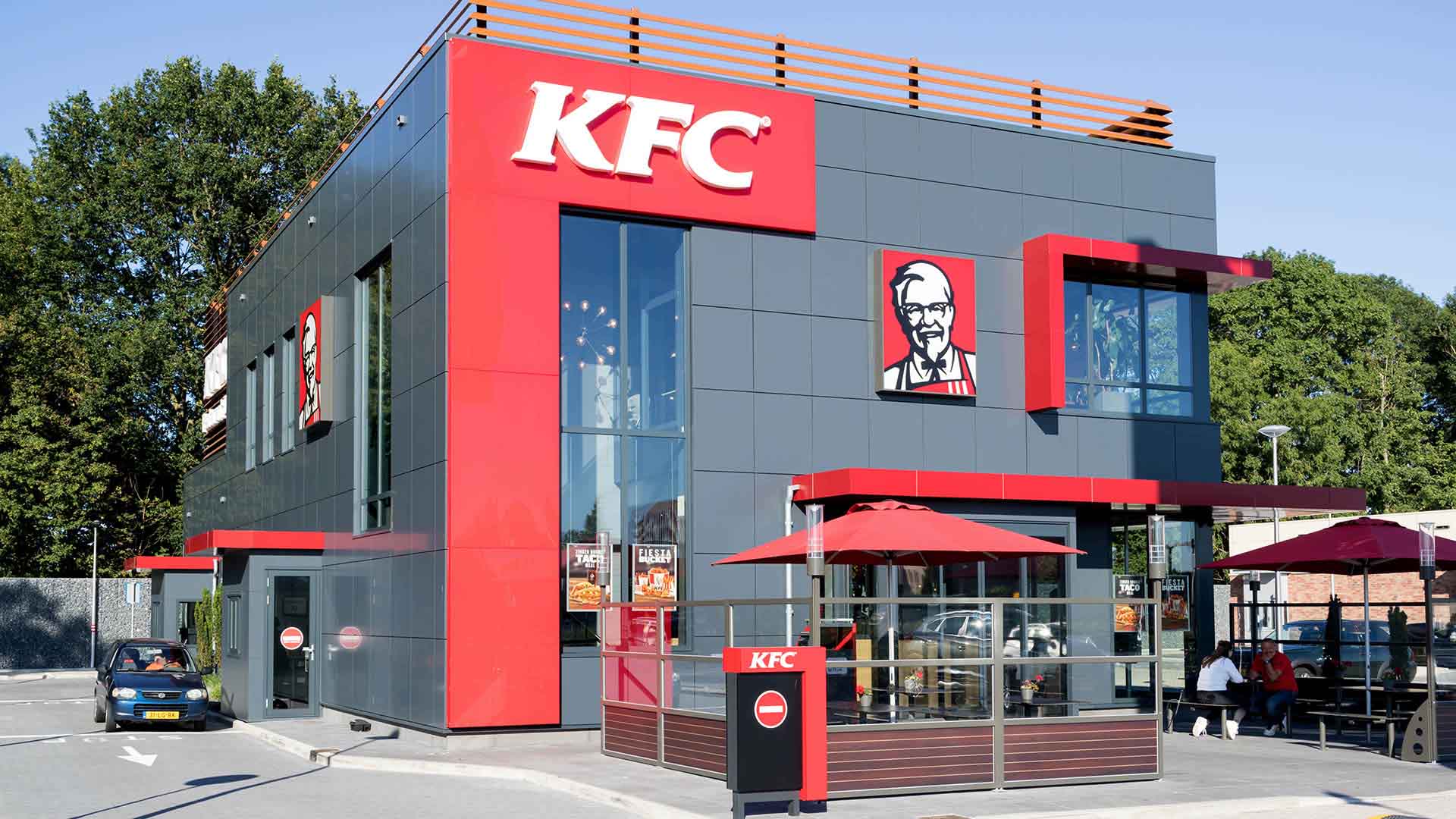 FastFood Chain Operator Americana’s FirstQuarter Profit Falls 19