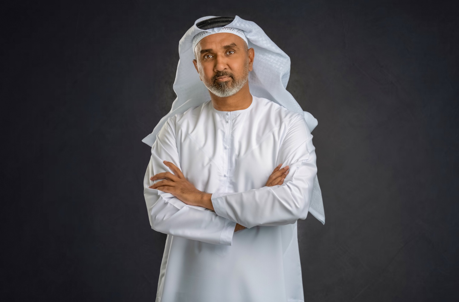 منذ توليه قيادة الشركة العالمية القابضة في 2019، قاد سيد شعيب توسعًا استثماريًا واسعًا رفع أصول المجموعة من 791 مليون درهم إلى 469.7 مليار درهم بنهاية النصف الأول من 2026، مع محفظة تضم أكثر من 1,300 شركة في قطاعات وأسواق عالمية #فوربس 