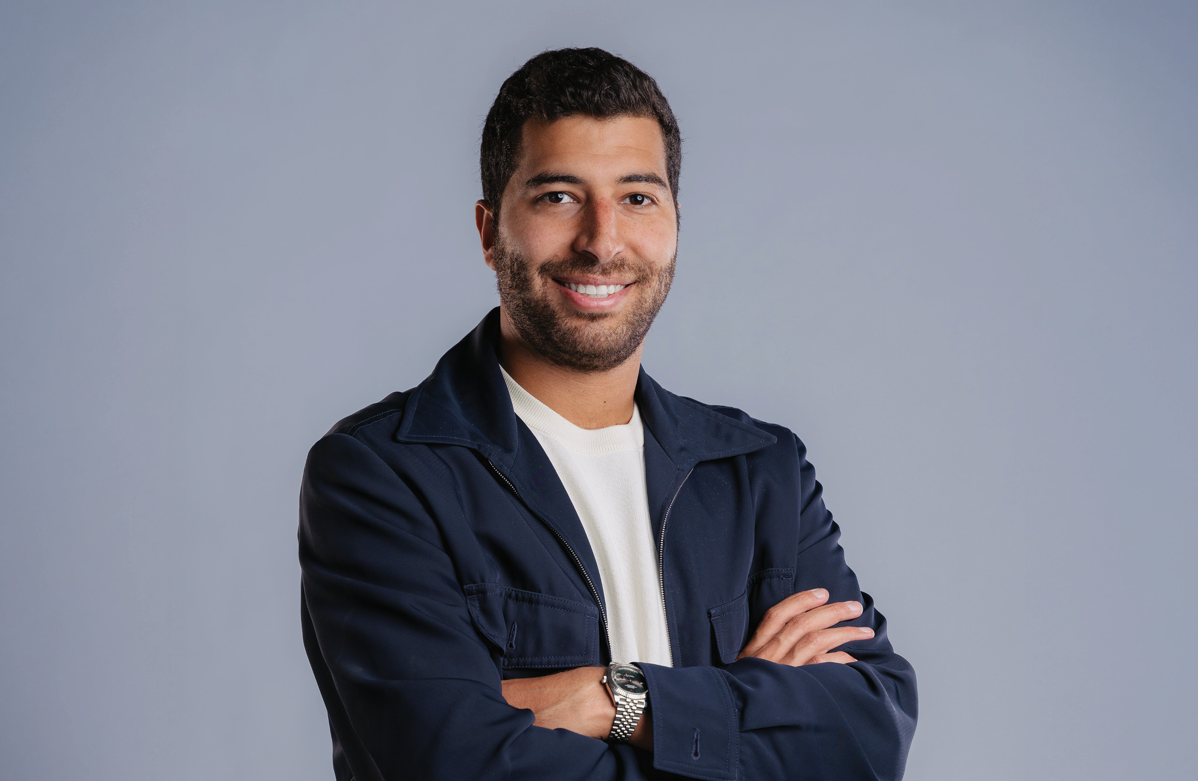 في حواره مع فوربس يكشف محمود عبدالمقصود، الشريك المؤسس والرئيس التنفيذي المشارك في (Nawy Unlocked) كيف حوّل الوحدات غير المستغلة إلى منازل مدرّة للدخل في مصر، مع خطط لتوسيع المحفظة إلى 7 آلاف وحدة خلال 5 سنوات 