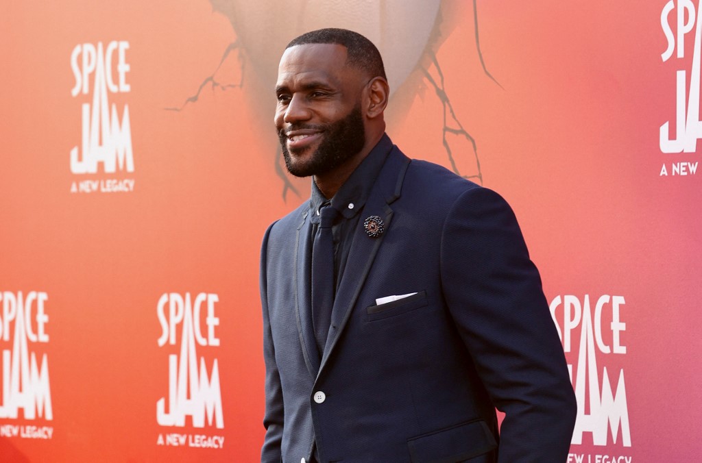 Net Worth: Nba Superstar Lebron James Is Not A Billionaire
