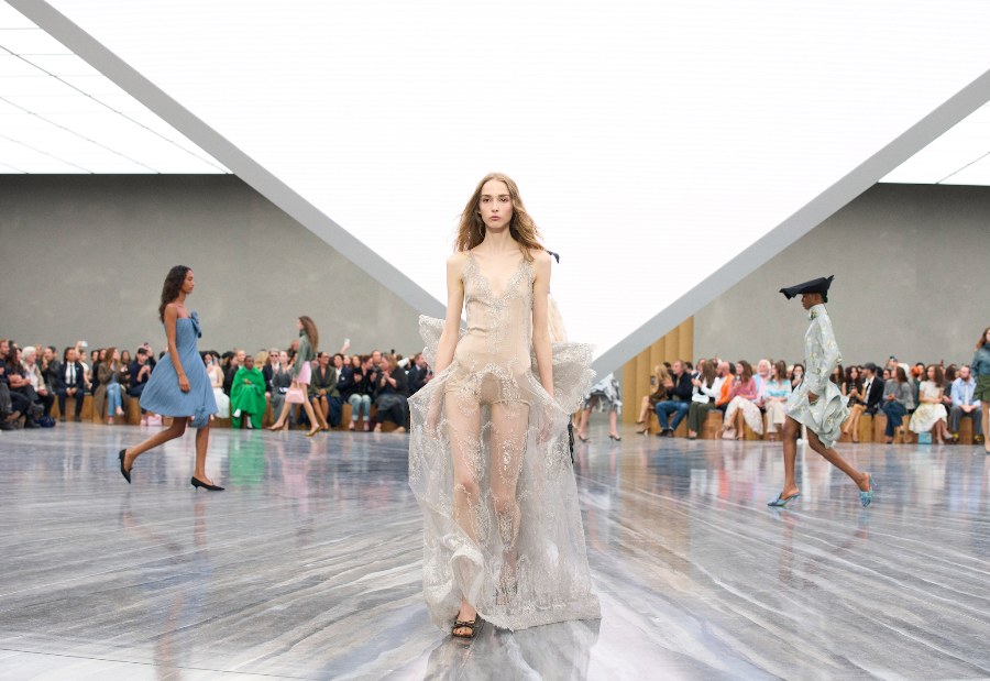 Fashion & Beauty